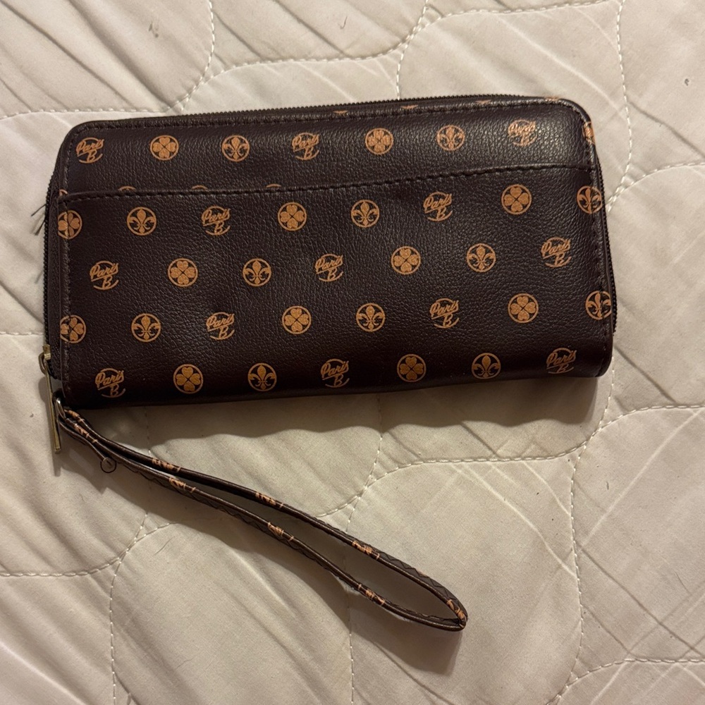 Brown Logo-Print Zip Wallet Wristlet